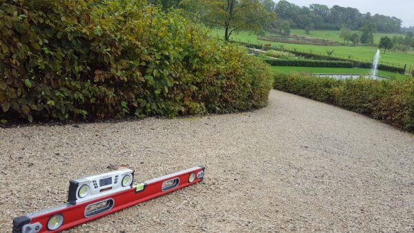 Measuring gradient on a path with a clinometer