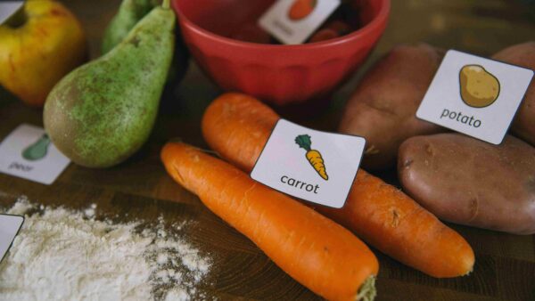 Widgit symbols shown against their respective fruit and vegetables